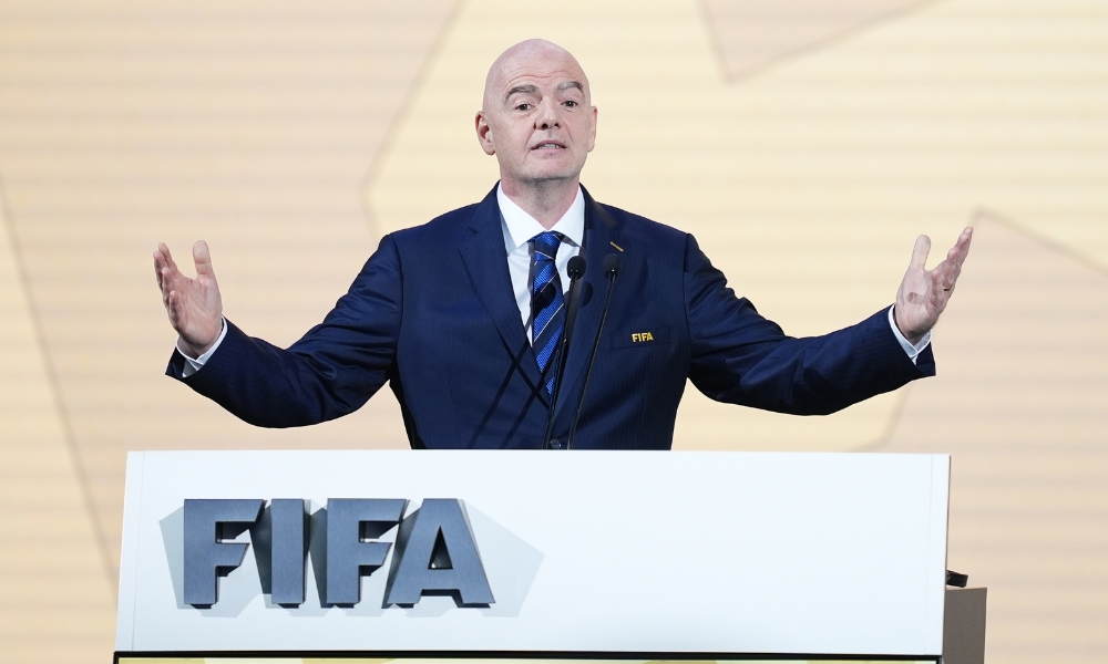 不仅帮助球 不仅帮助球